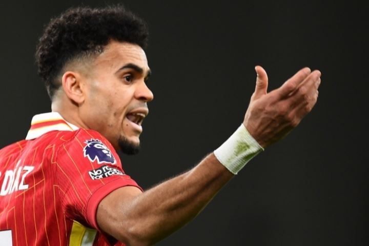 即将下树！天空记者：路易斯-迪亚斯将于明天早上抵达德国