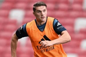 备战北伦敦德比！来看枪手新14号约克雷斯首次训练图集😍