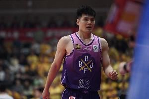 终于要到手了？朱芳雨对陈国豪欣赏已久 去年还曾“招募”后者