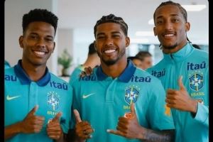 🔥🔵入选本期巴西队，切尔西社媒晒若昂-佩德罗等三人合照