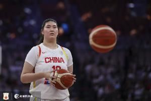 山东女篮主帅：争取张子宇一事有好的进展 她需适应成年组的比赛